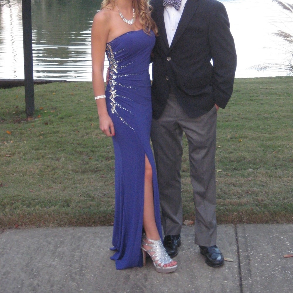 Long formal sequence dress